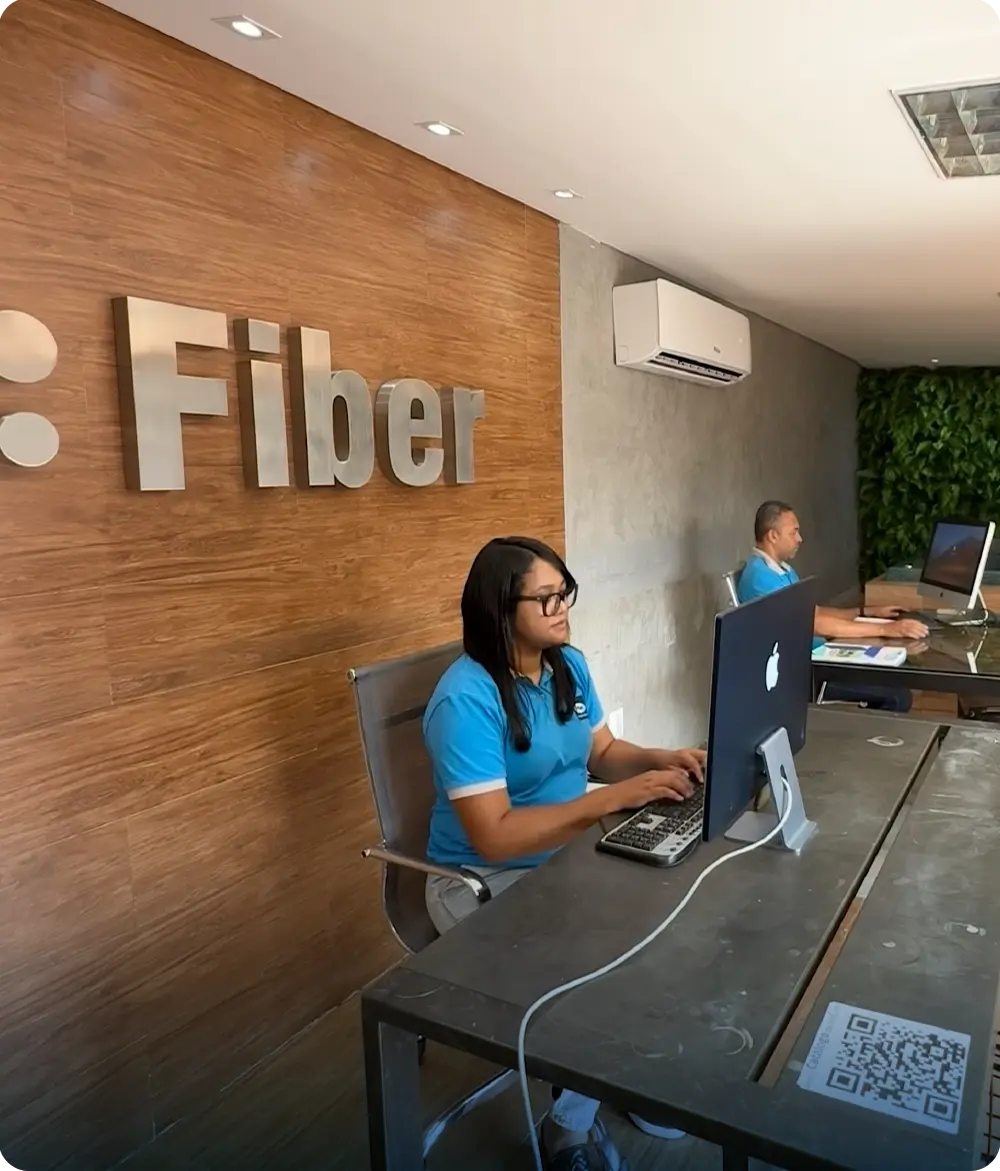 Negociação de taxas e condições financeiras para a rede Fiber