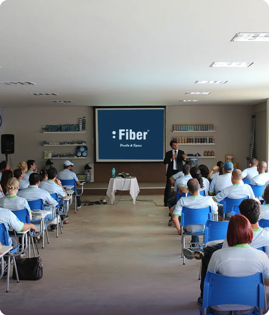 Treinamento e suporte técnico para franqueados Fiber